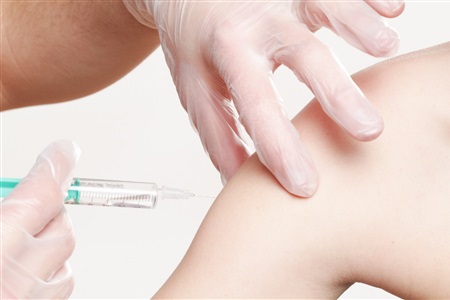 Bezpłatne szczepienia przeciwko wirusowi brodawczaka ludzkiego (HPV)