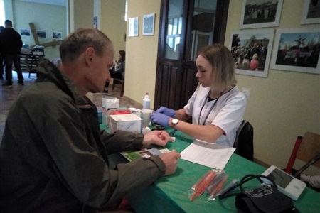 Badania profilaktyczne podczas festynu w Kolbym 16_06_2019