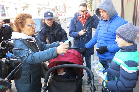 Błyśnij miłością do dziecka - Akcja Policji i Szkoły Rodzenia 15_02_2018