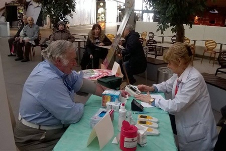 Dni Zdrowia Babci i Dziadka w CH Jantar - galeria zdjęć
