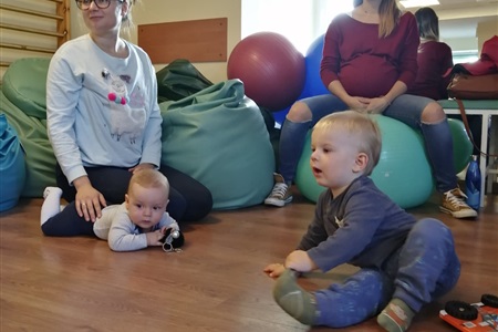 Klub Rodzica i Malucha - Warsztaty - pieluchowanie 19_9_2019
