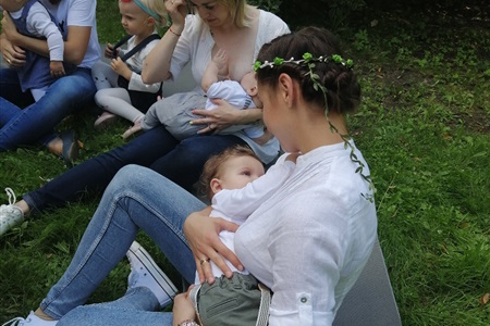 Mleczne Zdjęcie Mam Karmiących 09_08_2019