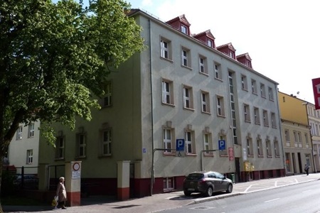 ul. Juliana Tuwima 37